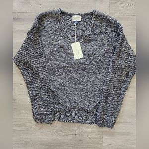 Universal Thread Womens crop pullover sweater V neck